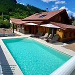 Avec Bain Nordique Et Piscine 11 Pers Hautes Vosges Шале *