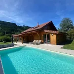 Avec Bain Nordique Et Piscine 11 Pers Hautes Vosges Шале Пленфэн